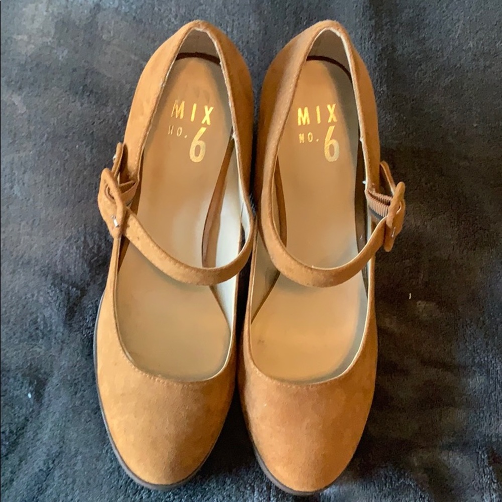 Mary Jane heels